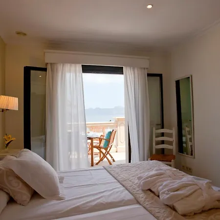 Galeon Apartment