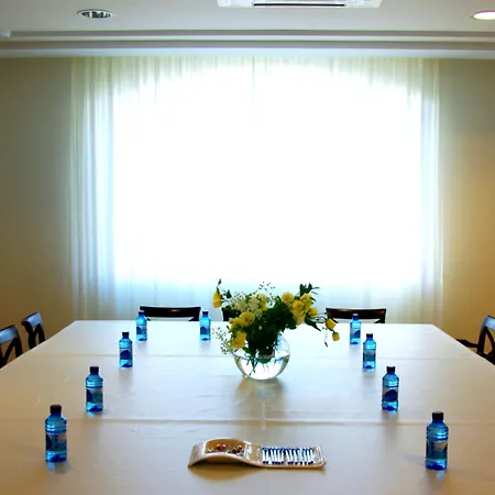 Galeon Apartment *