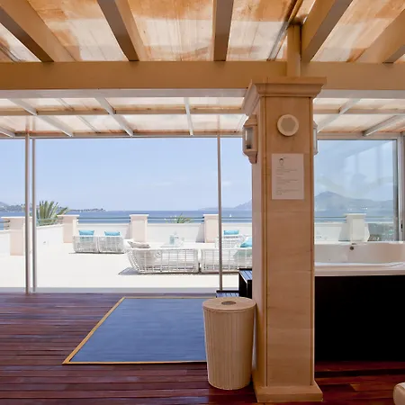 Galeon Apartment